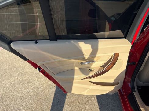 Used 2015 BMW 328i Sedan RWD image 22