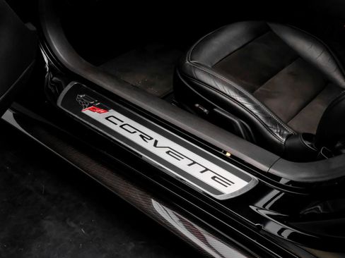 Used 2013 Chevrolet Corvette ZR1 w/ 3ZR Preferred Equipment Group RWD image 33