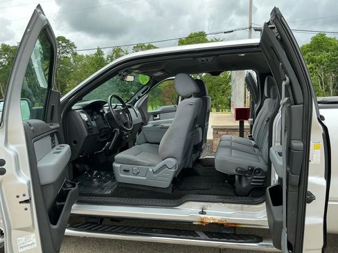 Used 2013 Ford F150 XLT w/ XLT Chrome Pkg AWD/4WD image 9