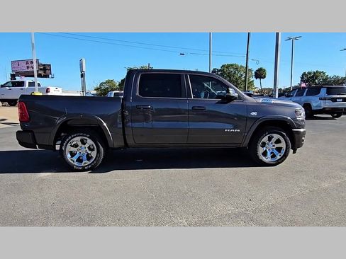 New 2026 RAM 1500 Big Horn AWD/4WD image 34