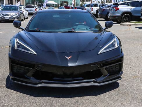 Used 2022 Chevrolet Corvette Stingray Preferred Cpe w/ Z51 Performance Package RWD image 19