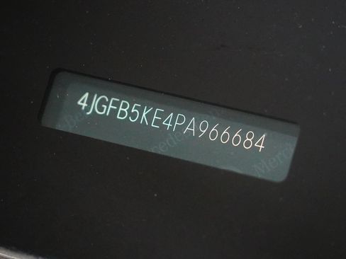 Certified 2023 Mercedes-Benz GLE 450 4MATIC image 33