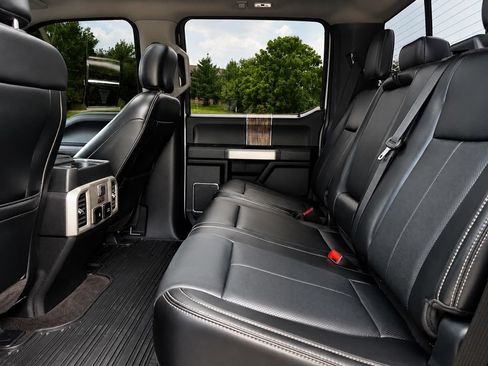 Used 2020 Ford F150 Lariat w/ Equipment Group 502A Luxury AWD/4WD image 28