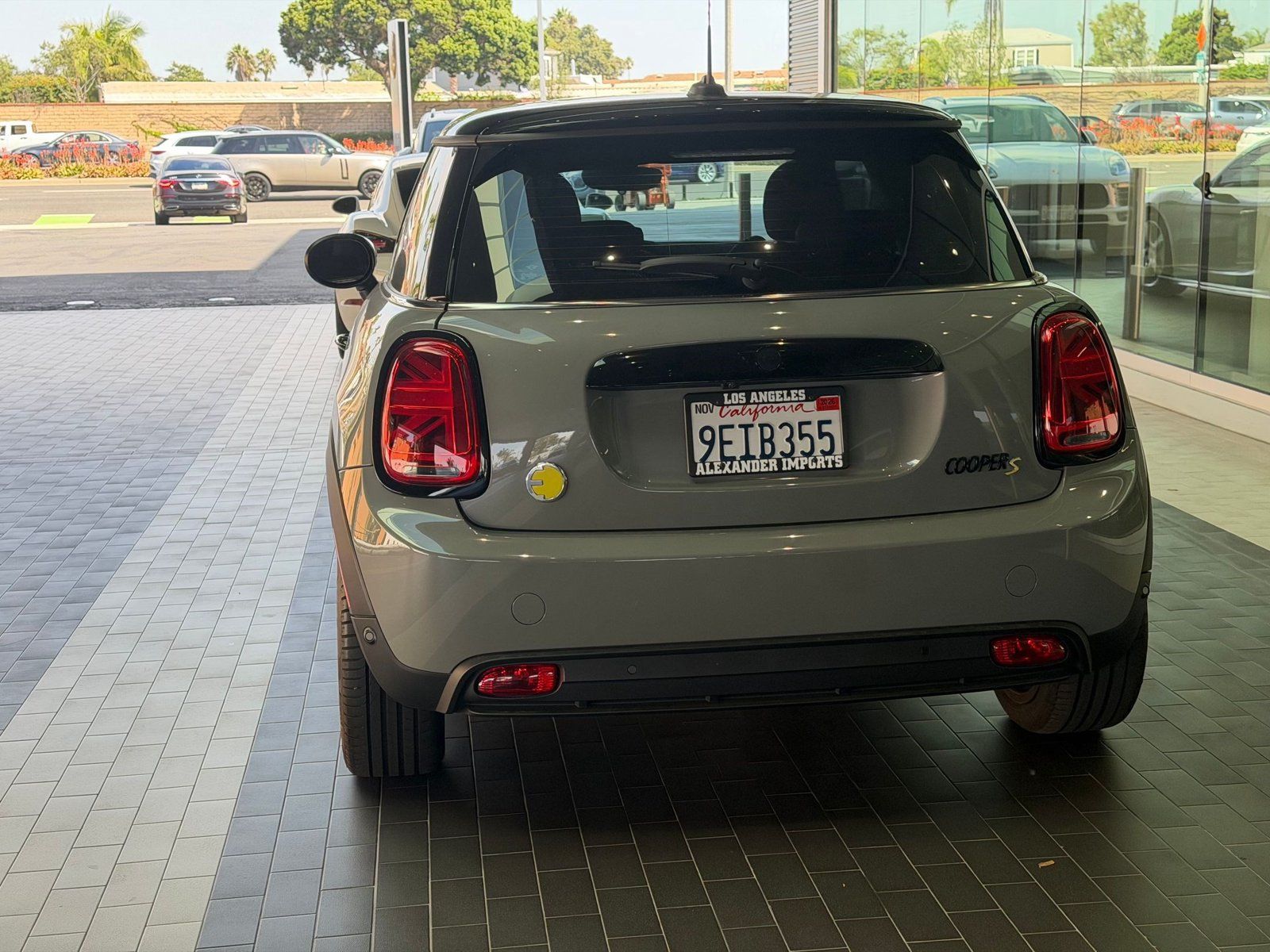 Used 2023 MINI Cooper SE FWD image 15