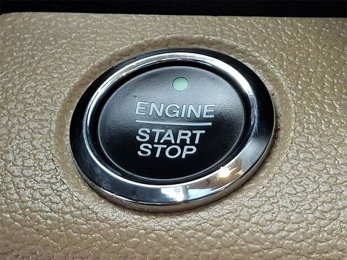 Used 2016 Ford F150 Lariat image 27