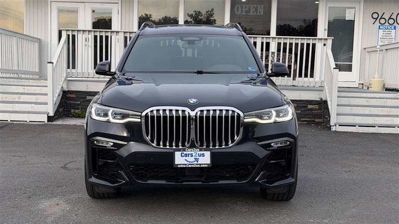Used 2019 BMW X7 xDrive50i w/ Dynamic Handling Package AWD/4WD image 9