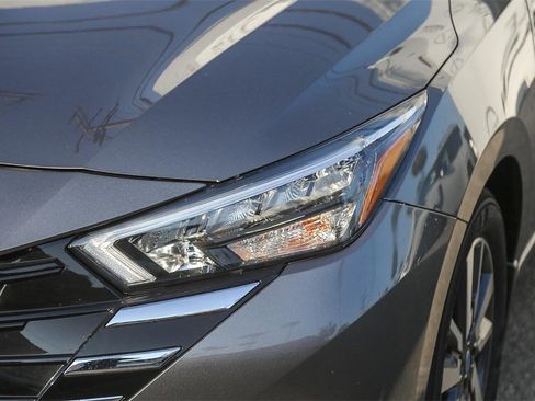 New 2025 Nissan Versa SV w/ Trunk Package image 4