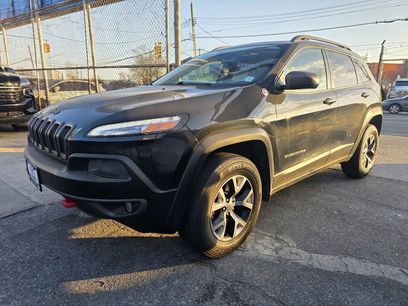 Used 2016 Jeep Cherokee Trailhawk w/ Cold Weather Group