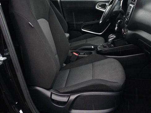 Used 2022 Kia Soul LX w/ Technology Package image 26