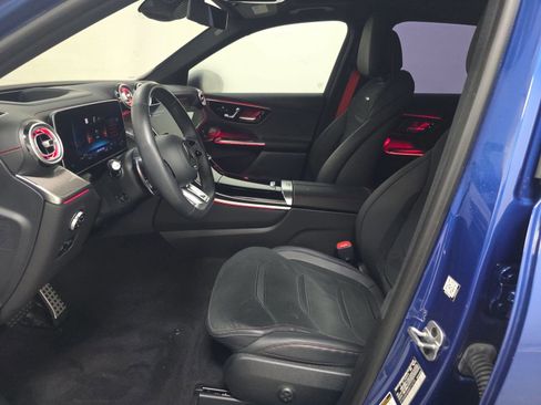 Used 2024 Mercedes-Benz GLC 43 AMG 4MATIC image 8