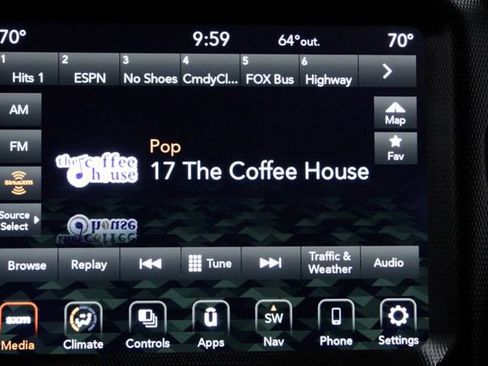 Used 2022 Jeep Wrangler Unlimited Sahara image 29