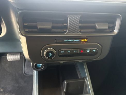 New 2025 Ford Maverick XLT w/ XLT Luxury Package image 12