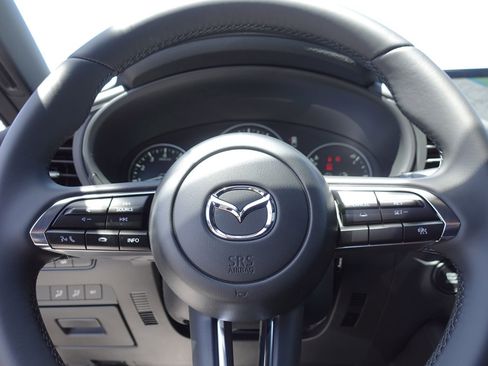 New 2026 MAZDA MAZDA3 2.5 S Hatchback w/ Premium Pkg FWD image 19
