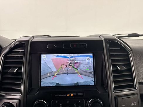 Used 2018 Ford F150 XLT w/ Equipment Group 302A Luxury AWD/4WD image 8