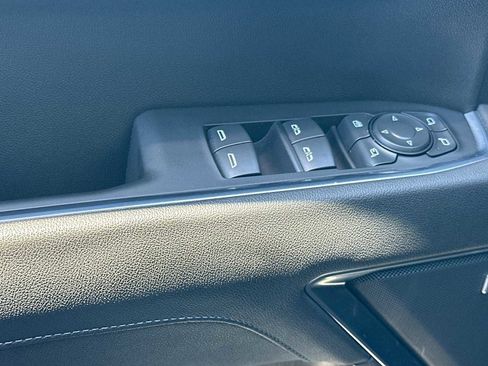 Certified 2022 Chevrolet Silverado 1500 LTZ w/ Technology Package image 12