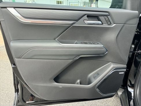 New 2026 GMC Acadia Elevation FWD image 22