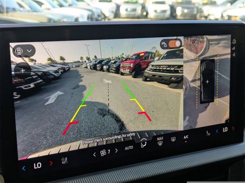 Used 2025 Ford Explorer Platinum w/ Ultimate Package image 28