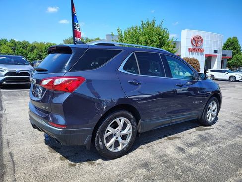 Used 2018 Chevrolet Equinox LT w/ Sun & Infotainment Package AWD/4WD image 4