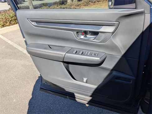 Certified 2026 Honda CR-V Sport image 30