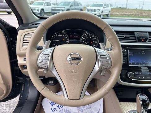 Used 2018 Nissan Altima 3.5 SL image 29