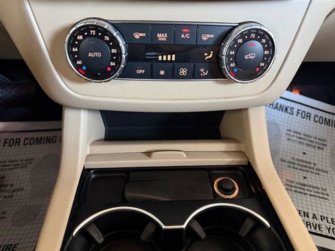 Used 2017 Mercedes-Benz GLE 350 4MATIC image 28