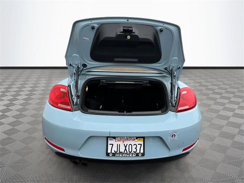 Used 2015 Volkswagen Beetle 1.8T image 24