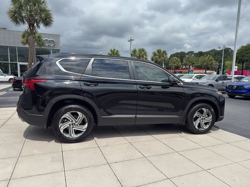 Used 2023 Hyundai Santa Fe SE FWD image 6