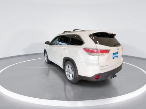 Used 2016 Toyota Highlander Limited AWD/4WD image 6