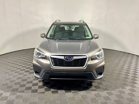 Used 2019 Subaru Forester Premium w/ All-Weather Package image 6