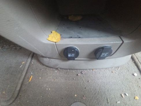 Used 2013 Chrysler Town & Country Touring image 24