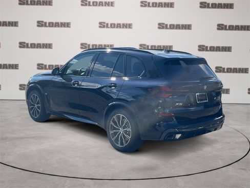 New 2026 BMW X5 xDrive50e w/ M Sport Package image 3