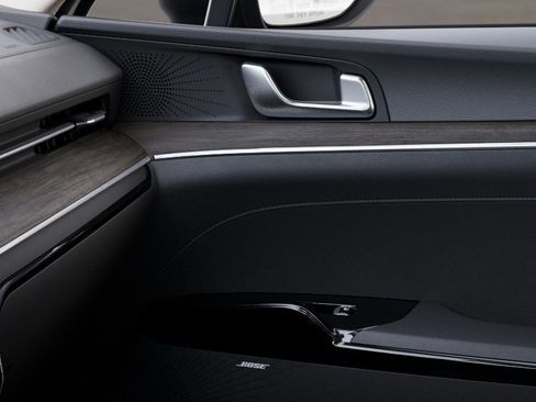 Used 2025 Kia K5 EX image 25