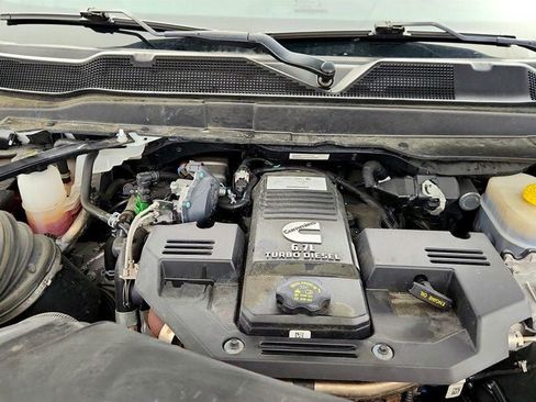 Used 2024 RAM 2500 Laramie w/ Safety Group image 26