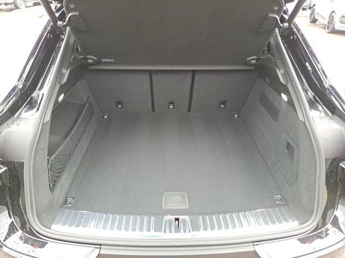 Used 2026 Porsche Cayenne Coupe image 15