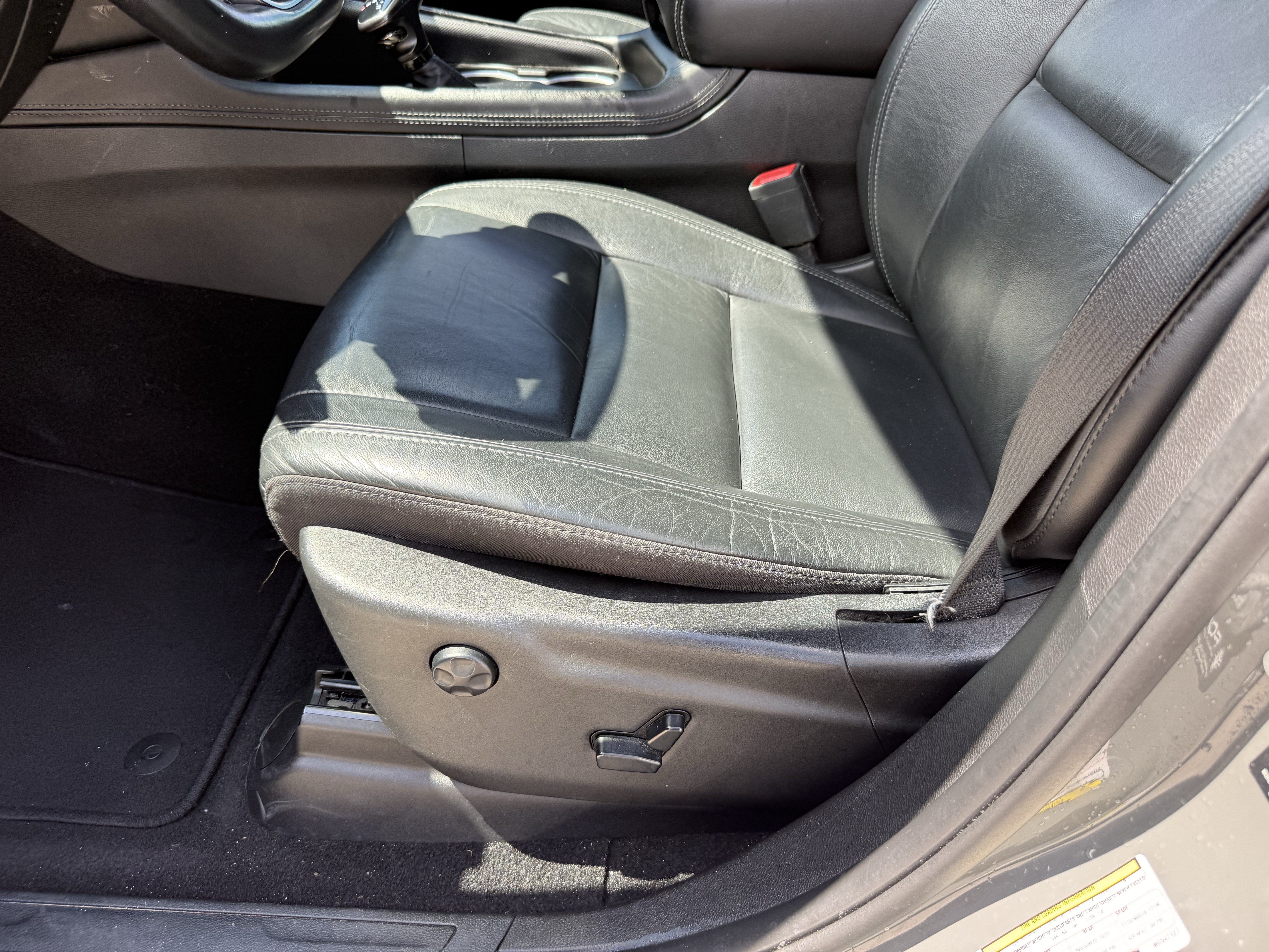 Used 2021 Dodge Durango GT w/ Blacktop Package RWD image 29