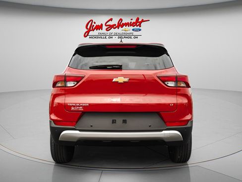New 2026 Chevrolet TrailBlazer LT w/ LT Cold Weather Package FWD image 5