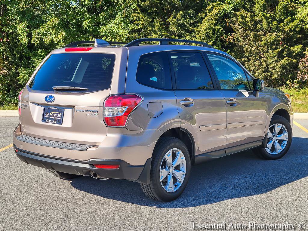 Used 2016 Subaru Forester 2.5i Premium w/ All-Weather Package AWD/4WD image 7