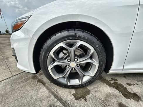 Used 2024 Chevrolet Malibu LT FWD image 10