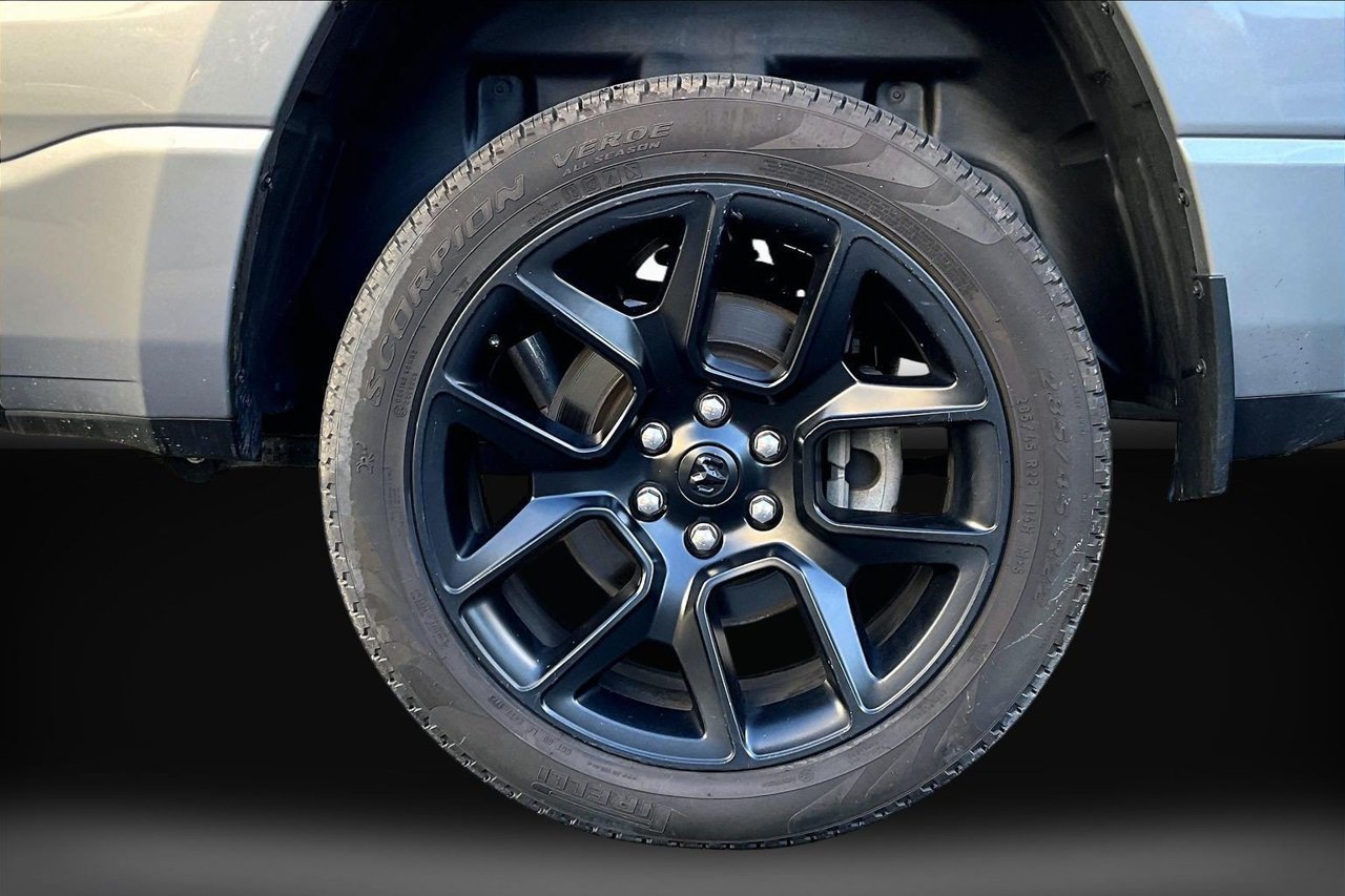Used 2023 RAM 1500 Laramie AWD/4WD image 35
