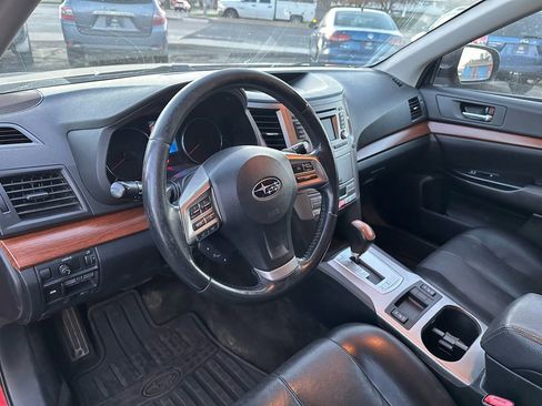 Used 2014 Subaru Outback 2.5i Limited w/ Moonroof Package image 12
