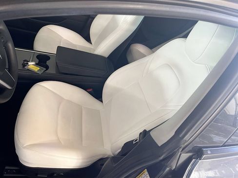 Used 2023 Tesla Model 3 Standard Range RWD image 19