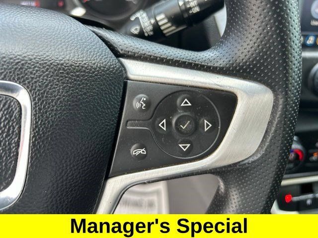 Used 2024 GMC Terrain SLE w/ Driver Convenience Package FWD image 18