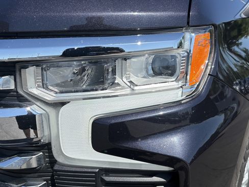 Used 2023 Chevrolet Silverado 1500 LTZ AWD/4WD image 6