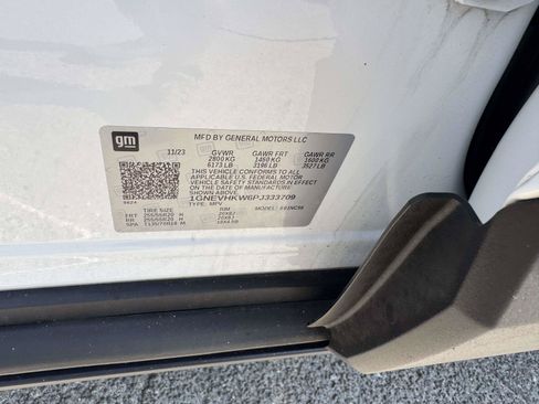 Used 2023 Chevrolet Traverse LT AWD/4WD image 24
