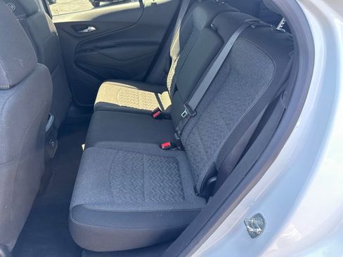 Used 2024 Chevrolet Equinox LT FWD image 10