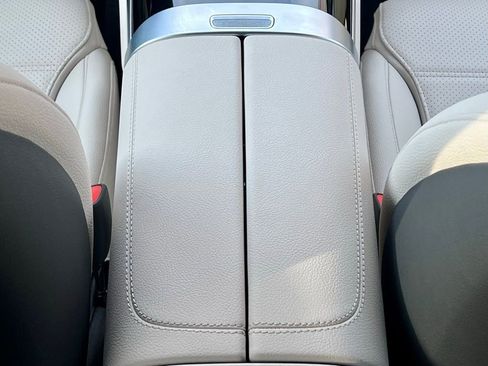 Certified 2023 Mercedes-Benz C 300 4MATIC Sedan image 26