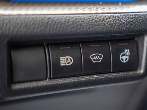 Certified 2023 Toyota Prius XLE FWD image 40