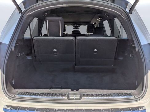 Used 2023 Mercedes-Benz GLS 450 4MATIC image 12