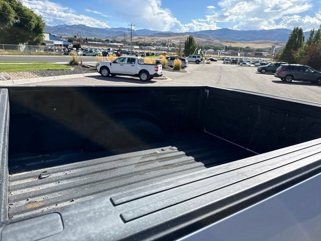 Used 2017 Ford F150 XLT w/ Equipment Group 301A Mid AWD/4WD image 22