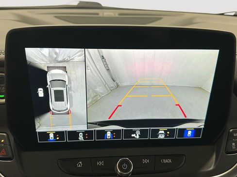 Used 2023 Chevrolet Blazer LT w/ Sound & Technology Package image 18